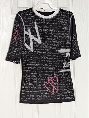 Women's (Size 10) Black "Amour" Graffiti Short-Sleeve Tee/Top w/Pink Sequins
